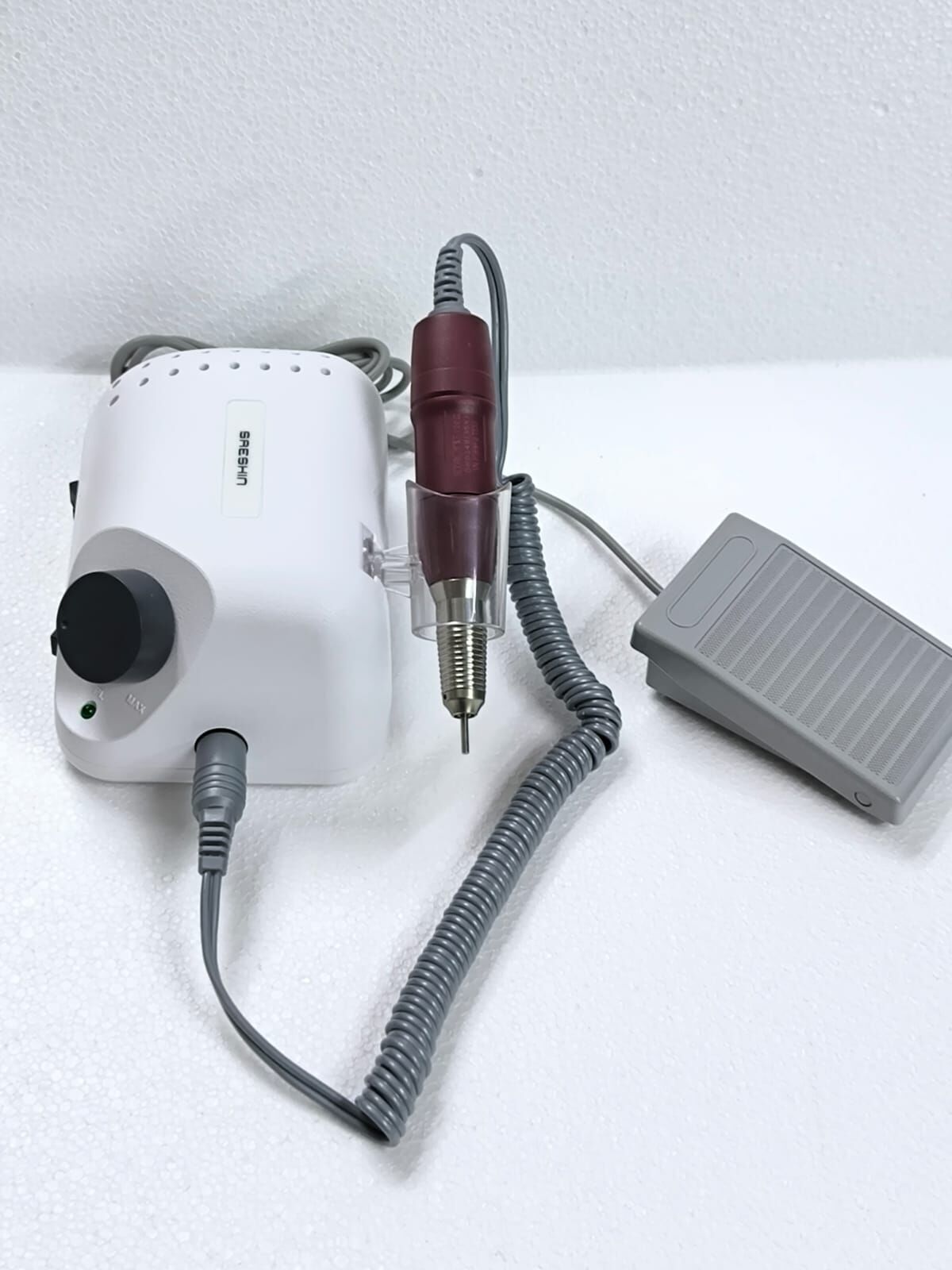 Strong B210 Elektrikli Freze Törpü Makinesi Manikür Tırnak Törpü Makinesi 65 W 35000 RPM Yeni Model